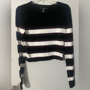 FOREVER 21 Striped Sweater 🧥